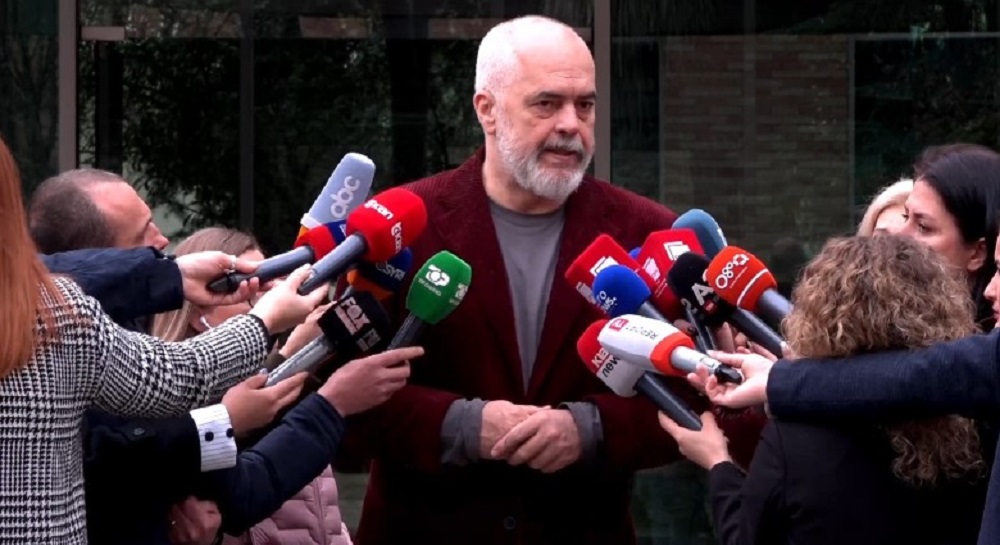 Rama: Ligj i ri per profesionet e vecanta, duhen paga te larta konkurruese